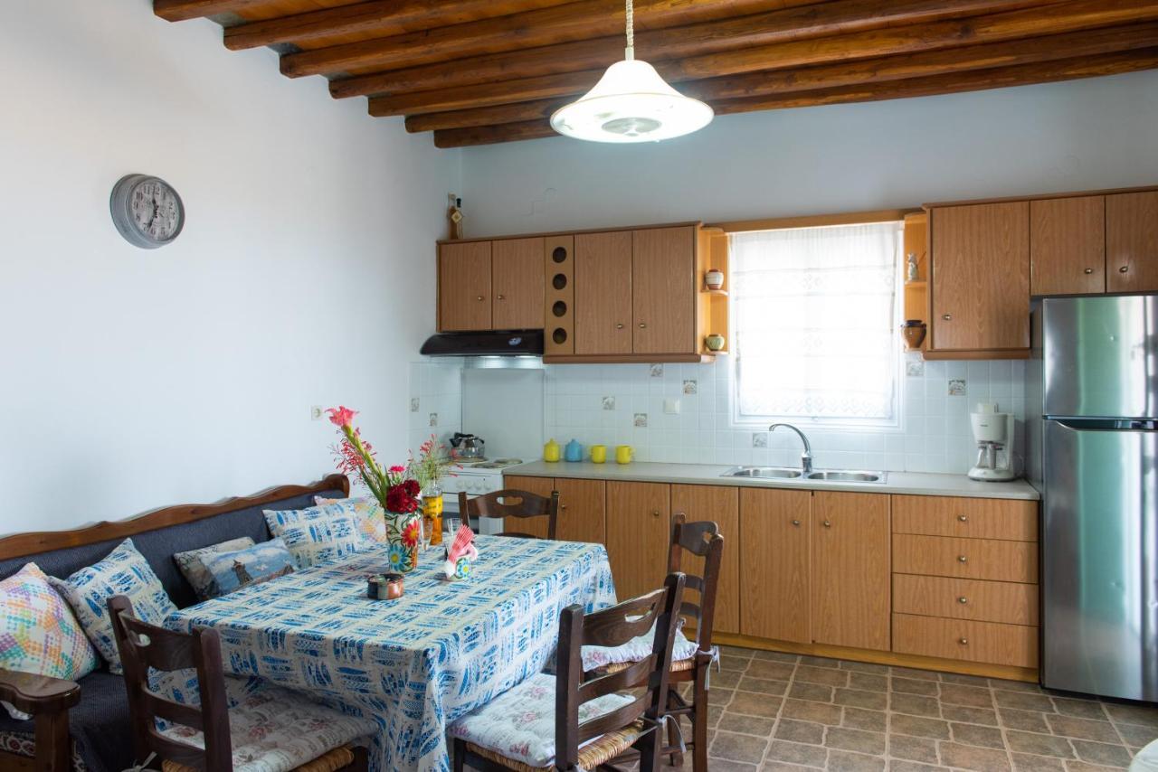 Вілла «Marmara» House Cherronisos  Екстер'єр фото